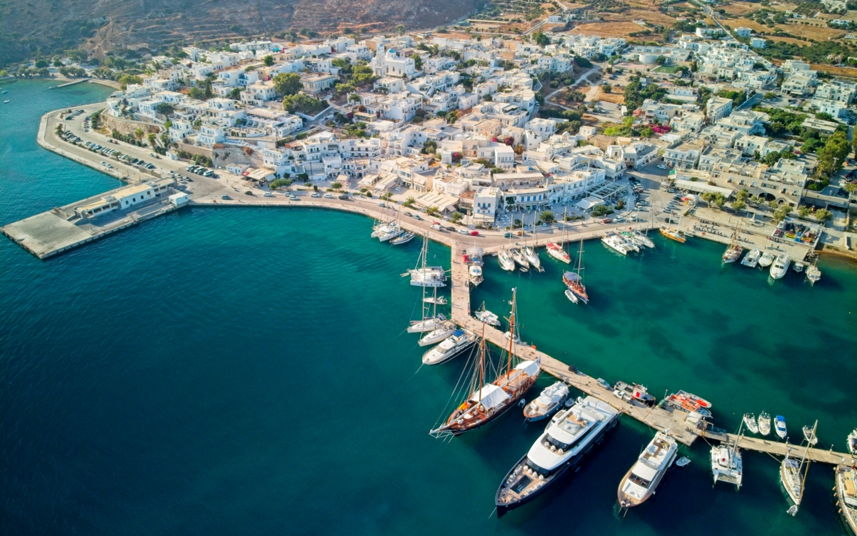 Adamantas Milos