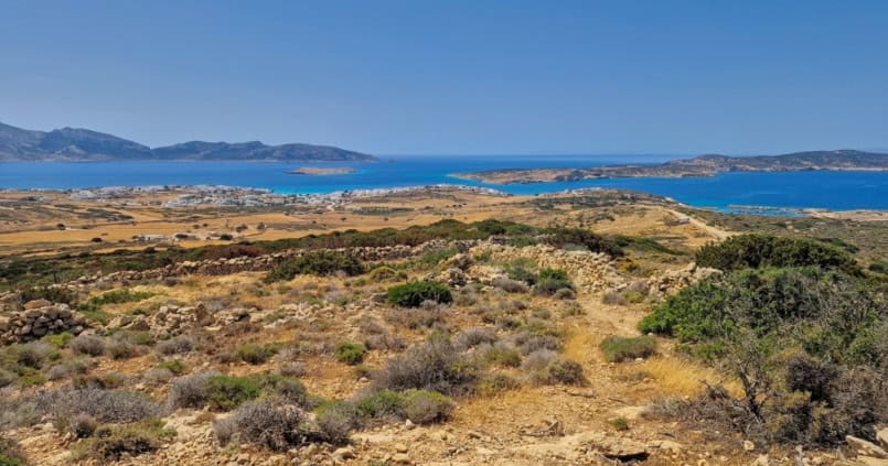 Day 9: Koufonisia Hike and Ed Leaves – Hilltop Views, Mellow Wine & a Solo Sunset