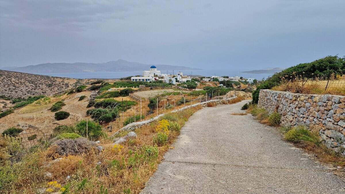 View of Panagia heading towards Profitis Ilias on Iraklia