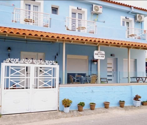 Exterior of Kate Apartments, Kokkari, Samos